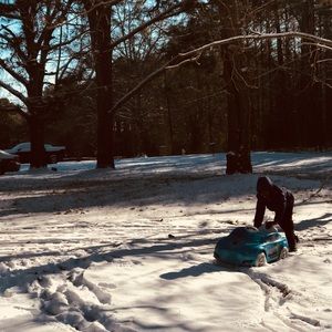 Meet your Posher, Crystal